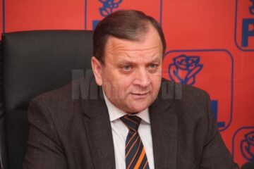 Flutur: „Cred foarte mult în acest proiect de construcție a marelui partid de dreapta”