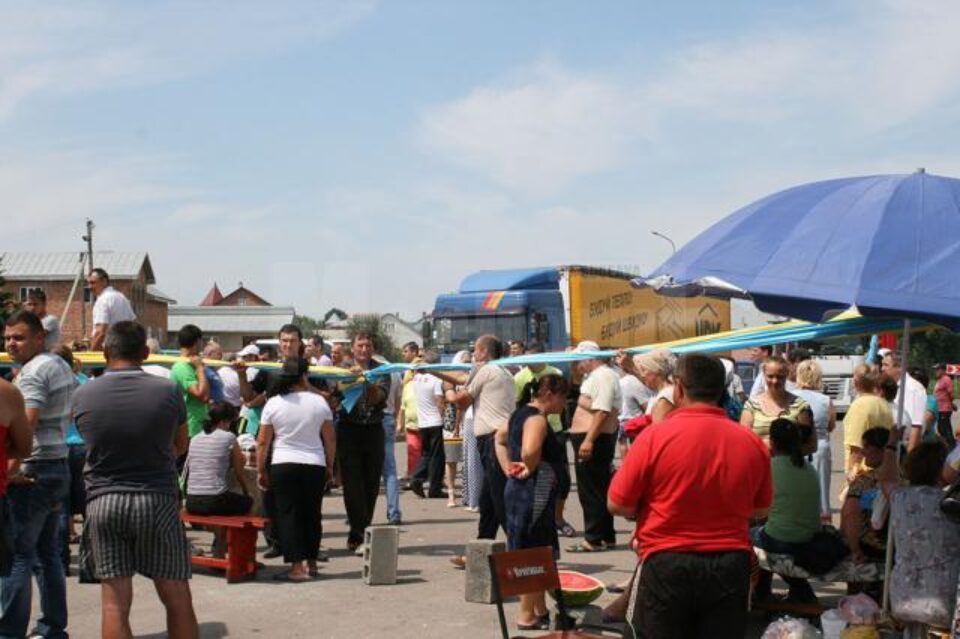 Baricada de la intrarea în Cernăuți