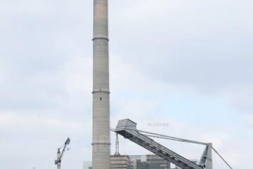SC Termica SA, a fost amenințat cu sistarea furnizării energiei electrice de către E.ON, din cauza unei datorii de 1,94 milioane de euro pe care o are la compania de electricitate