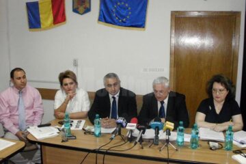 Organizatorii au menționat că la olimpiadă vor participa aproximativ 650 de persoane - elevi, profesori, organizatori și invitați