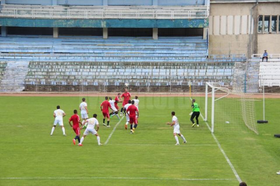 Rapid Suceava și FC Botoșani au urmărit ieri să-și cristalizeze schemele de joc
