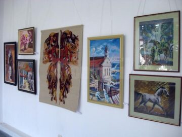 Expoziția de desen, pictură și artă decorativă cu genericul „Generații”