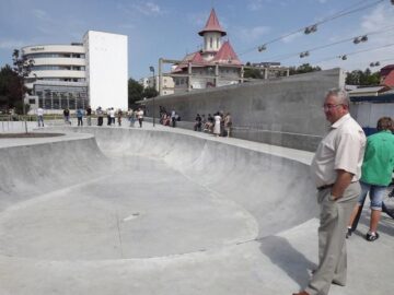 Valoarea investiției făcute în amenajarea Nordic Skate Park este de aproximativ 580.000 lei