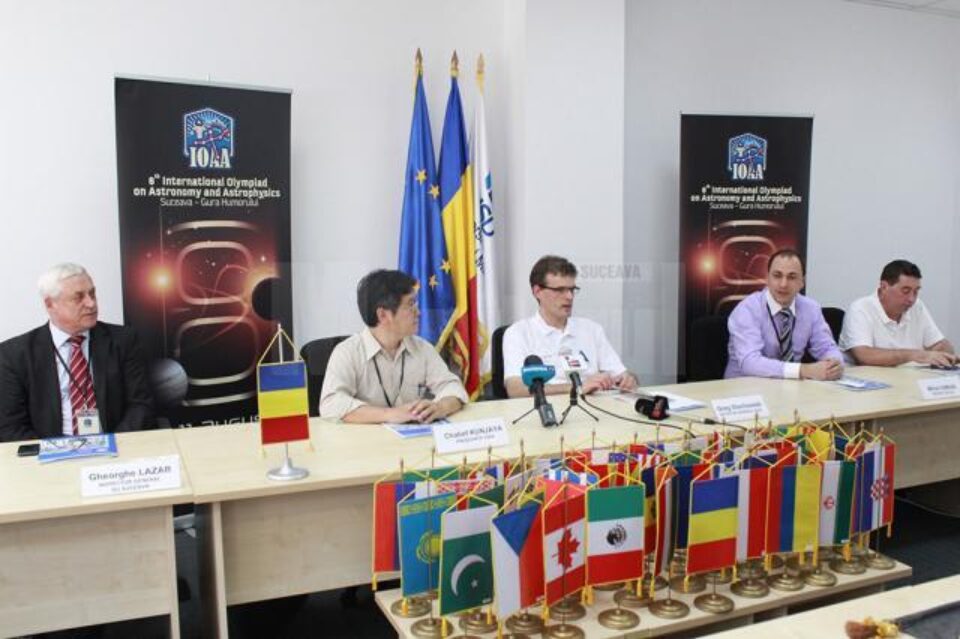 Președintele OIAA, prof. univ. dr. Chatief Kunjaya, a declarat, vineri, într-o conferință de presă organizată la Universitatea „Ștefan cel Mare” Suceava, că ediția organizată de România - Suceava are cea mai mare participare de până acum