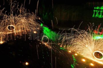 Lasere, flăcări și fulgere, la festivitatea de deschidere a Olimpiadei Internaționale de Astronomie și Astrofizică de la Suceava