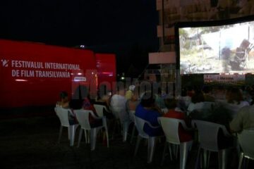 Caravana TIFF a adus trei filme de succes la Fălticeni
