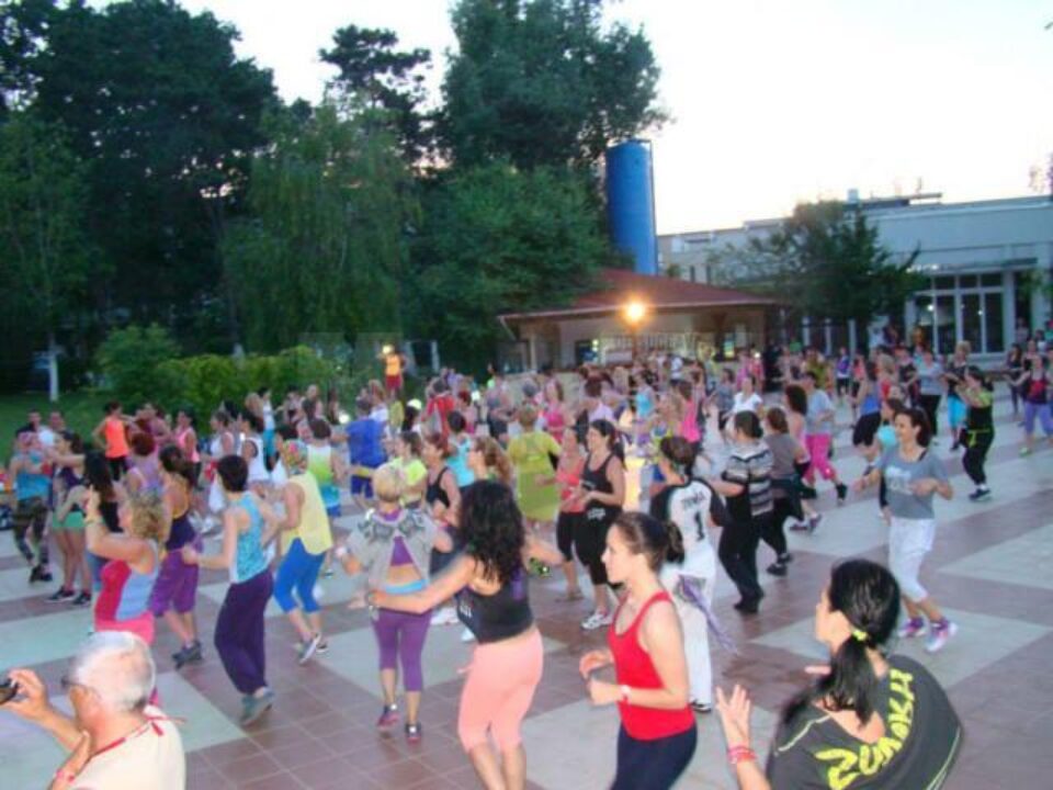 Spectacole de Zumba susținute de Florin Neciu