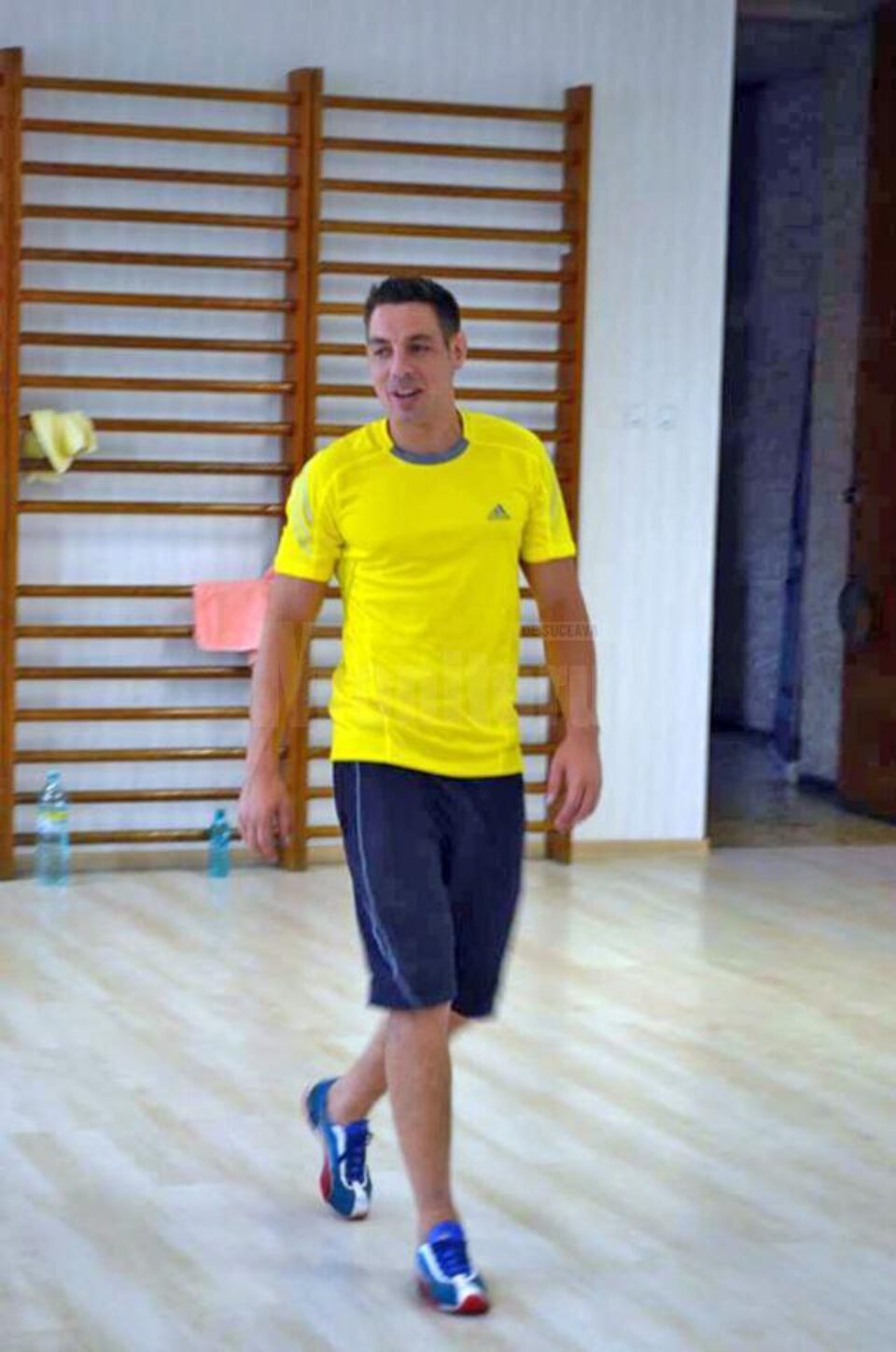 Florin Neciu este instructor de dans de șapte ani