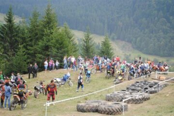 Prima ediție a Bucovina Enduro a avut loc în 2013 în munții de la Prisaca Dornei și Câmpulung Moldovenesc