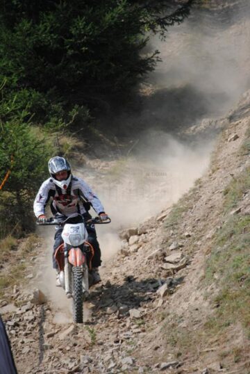 Prima ediție a Bucovina Enduro a avut loc în 2013 în munții de la Prisaca Dornei și Câmpulung Moldovenesc