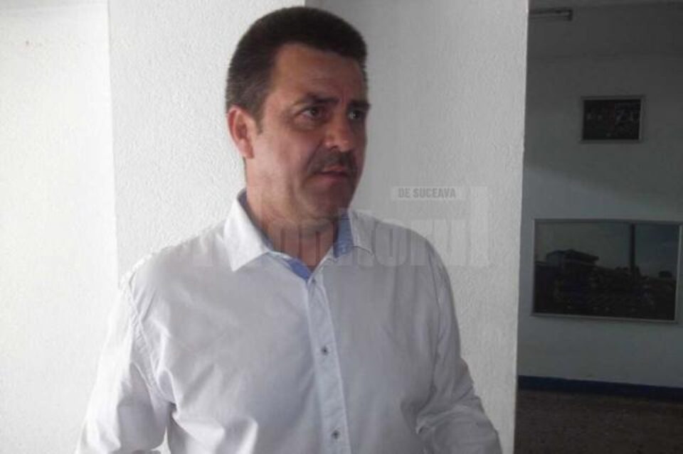 Auraș Brașoveanu spune că modalitatea de derulare a Ligii a II-a a stârnit deja polemici Auraș Brașoveanu spune că modalitatea de derulare a Ligii a II-a a stârnit deja polemici