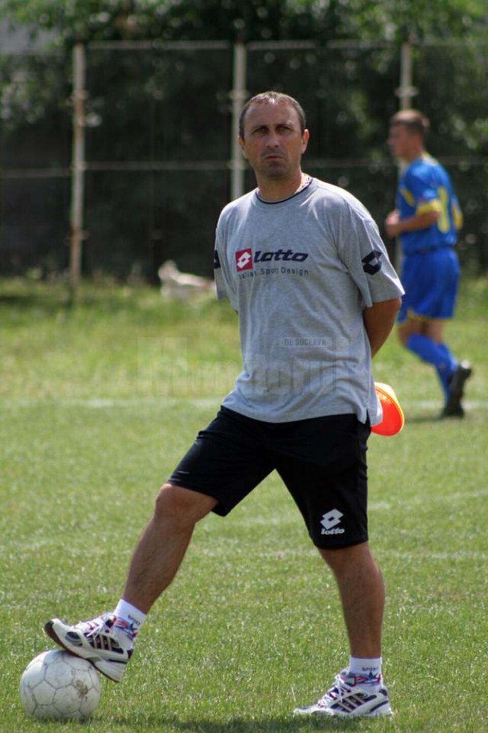 Florin Cristescu, antrenorul echipei grupei de copii născuți în anul 2000 de la Rapid Suceava Florin Cristescu, antrenorul echipei grupei de copii născuți în anul 2000 de la Rapid Suceava
