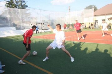 Campionatul de fotbal „Stejarul bate cupa”, ediția I, la Cajvana