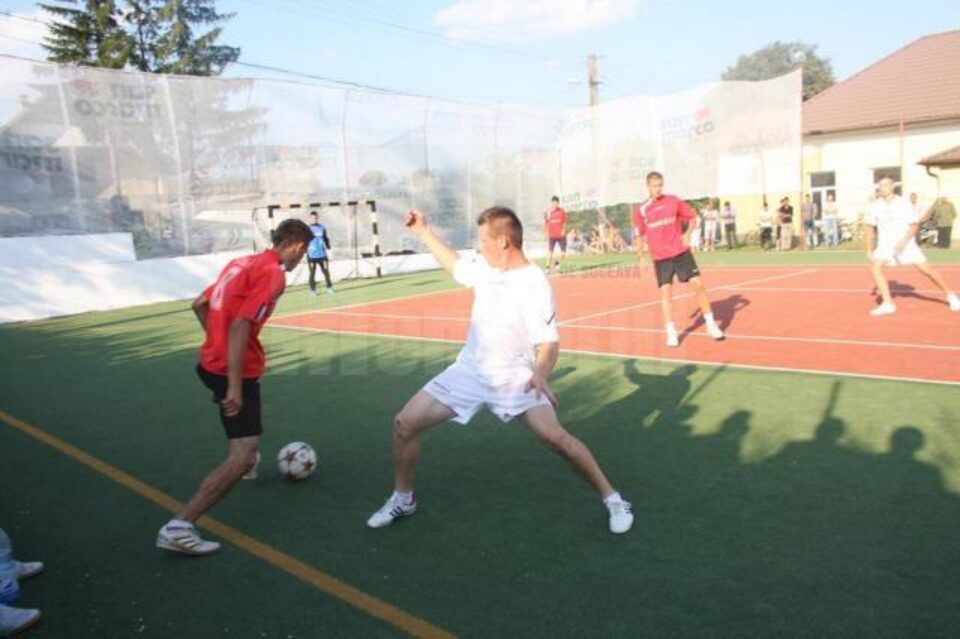 Campionatul de fotbal „Stejarul bate cupa”, ediția I, la Cajvana