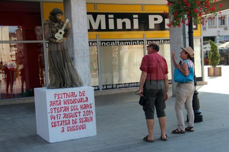 Statuile vii promovează Festivalul de Artă Medievală
