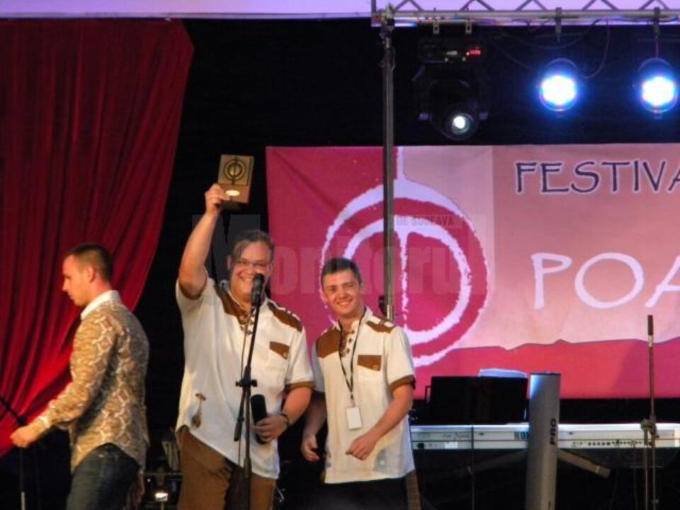 Trupa suceveană Icarus a obținut marele premiu și trofeul Festivalului național de folk „Poarta Sărutului” de la Târgu Jiu Trupa suceveană Icarus a obținut marele premiu și trofeul Festivalului național de folk „Poarta Sărutului” de la Târgu Jiu