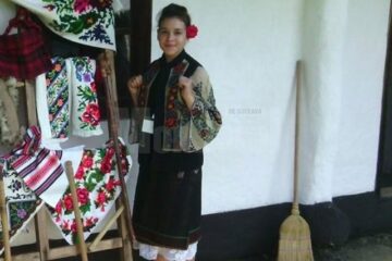 Alina Czutka din Poiana Stampei a primit premiul I la secțiunea Încondeiat ouă