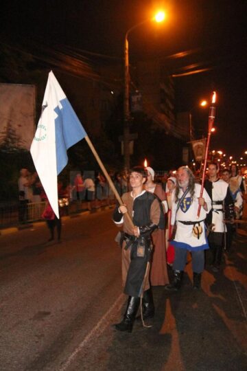 Parada cu făclii a Festivalului de Artă Medievală „Ștefan cel Mare”