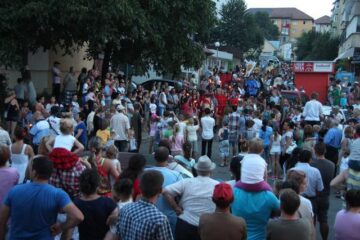 Parada cu făclii a Festivalului de Artă Medievală „Ștefan cel Mare”
