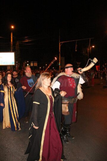 Parada cu făclii a Festivalului de Artă Medievală „Ștefan cel Mare”