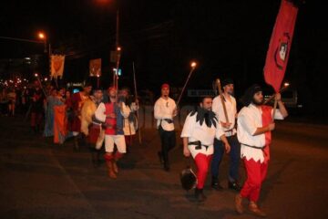 Parada cu făclii a Festivalului de Artă Medievală „Ștefan cel Mare”