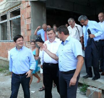 Lucrările la noul spital din Fălticeni au fost inspectate ieri de ministrul Sănătății