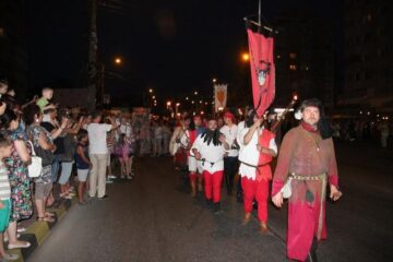 Parada cu făclii a Festivalului de Artă Medievală „Ștefan cel Mare”