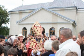 Pelerinajul armenilor din întreaga țară și din străinătate la Mănăstirea Hagigadar