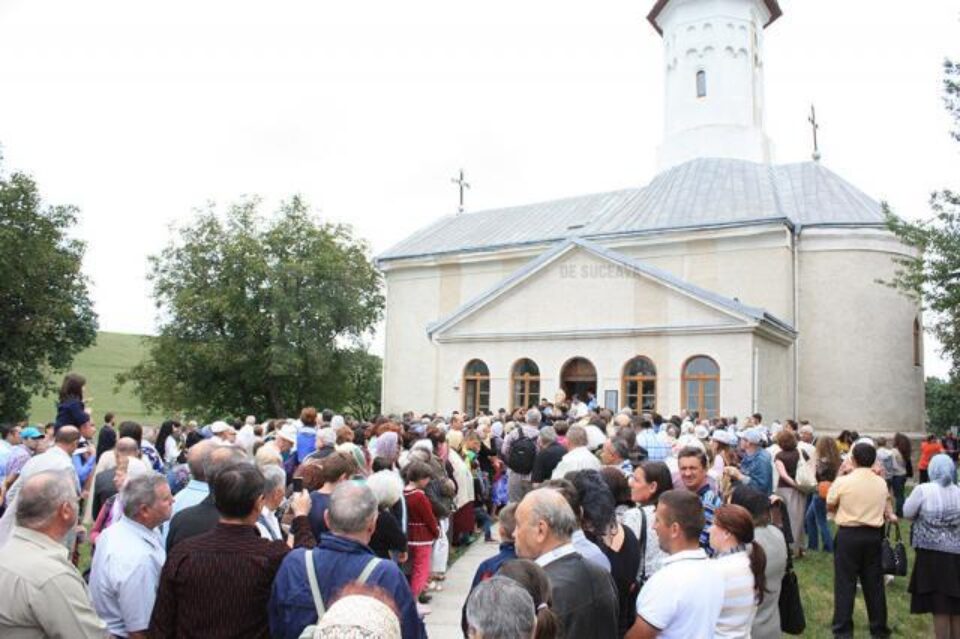 Sute de armeni din întreaga țară și din străinătate au venit la Mănăstirea Hagigadar