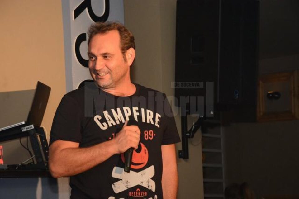 Vedetele din serialul de comedie românesc “Las Fierbinți” au oferit sucevenilor o seară plină de umor, cu hohote de râs