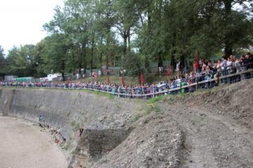 Sâmbătă seara, în zona cetății s-au adunat în jur de 2000 de oameni
