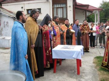 Expoziție dedicată împlinirii a 190 de ani de la întemeierea Școlii Armenești din curtea Bisericii Sf. Cruce