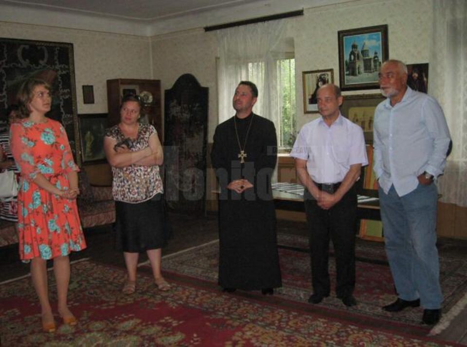 Deschiderea expoziției dedicate Școlii Armenești din Suceava Moment de la sfințirea bucatelor pentru hramul de la Hagigadar