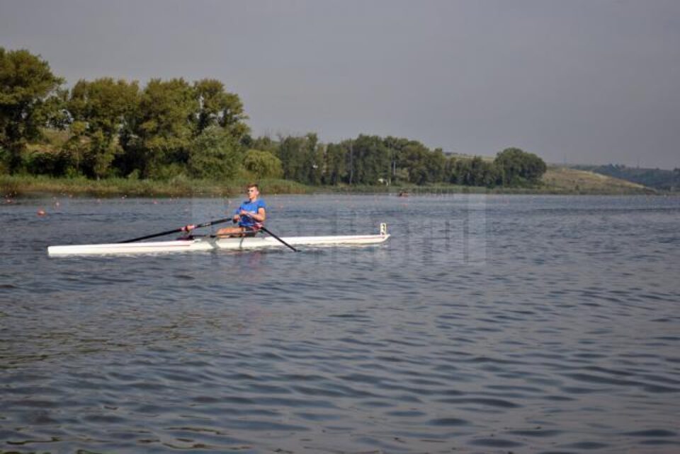 Canotorii din județ au câștigat 12 medalii la naționalele de juniori