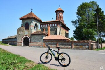 Traseu bicicletă: Cornu Luncii – Baia – Bogata – Sasca Mare – Cornu Luncii