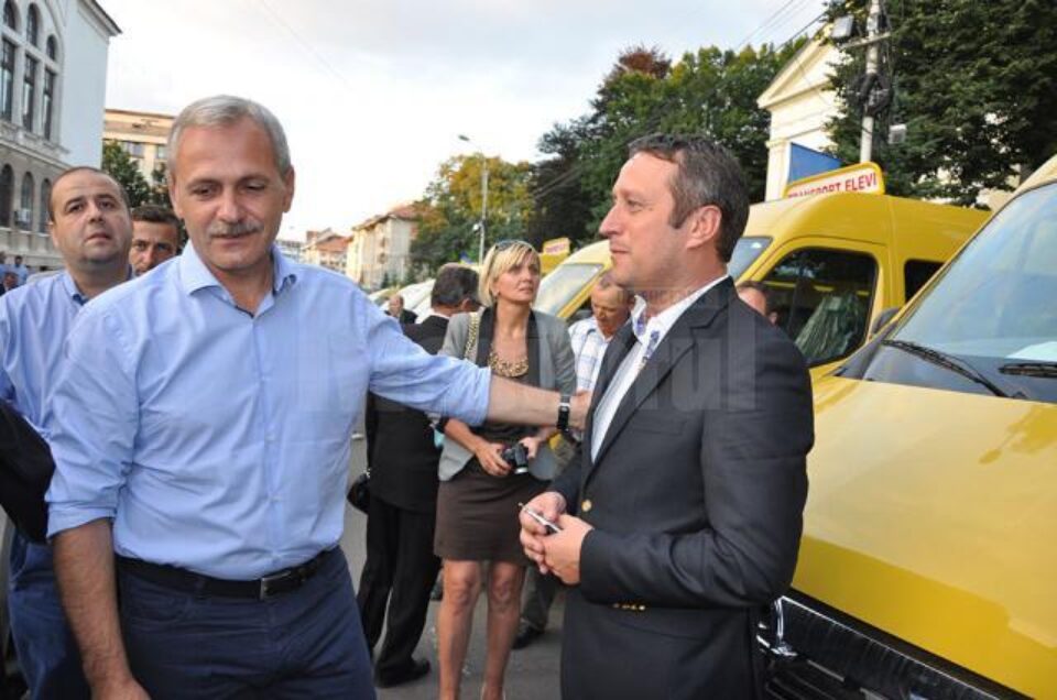 16 primari suceveni au primit vineri cheile microbuzelor școlare de la vicepremierul Dragnea