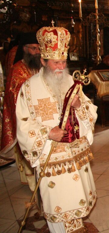 ÎPS Pimen împlinește astăzi 85 de ani. O viață închinată Bisericii