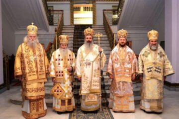 ÎPS Pimen împlinește astăzi 85 de ani. O viață închinată Bisericii