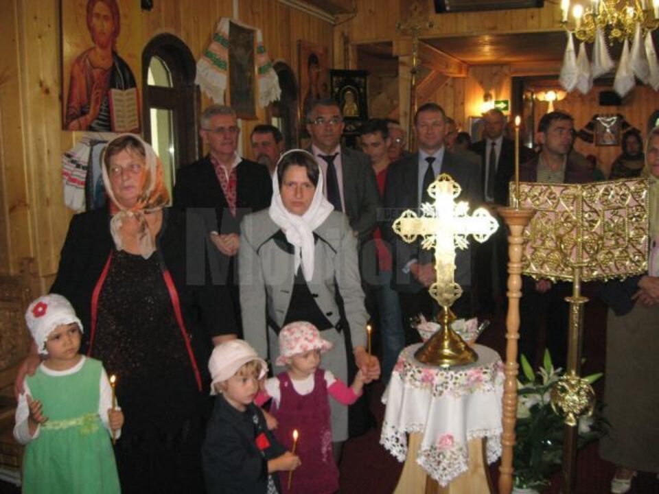 Ziua Independenței Ucrainei marcată printr-o slujbă solemnă la Biserica Sf. Apostoli Petru și Pavel
