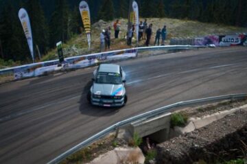 Masivul Rarău a găzduit unul dintre cele mai interesante turnee de drift din țara noastră Foto: Bogdan CURIC