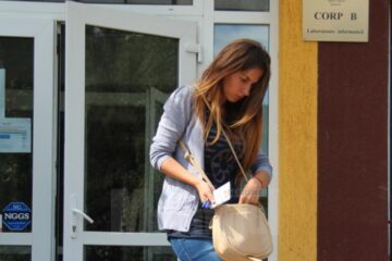 Candidații celei de-a doua sesiuni a bacalaureatului din acest an au susținut luni prima probă scrisă a examenului