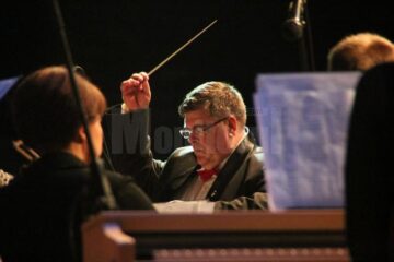 Câteva mii de suceveni au venit pe esplanada Palatului Administrativ pentru a asista la un concert de excepție