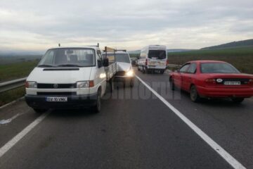 Tamponare în lanț, în zona unde a mai avut loc un carambol, cu o zi înainte
