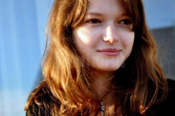 Anastasia Gavrilovici este îndrumată de prof. Ileana Boteanu