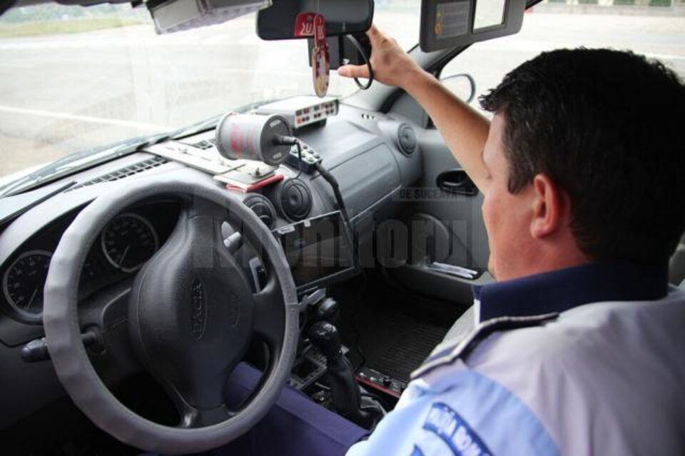 În acest weekend pe șoselele din județ vor acționa zilnic 12 autospeciale cu aparate radar