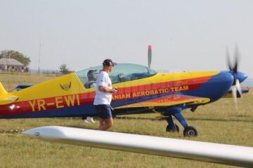 Show aviatic incendiar, la Suceava