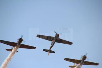 Show aviatic incendiar, la Suceava