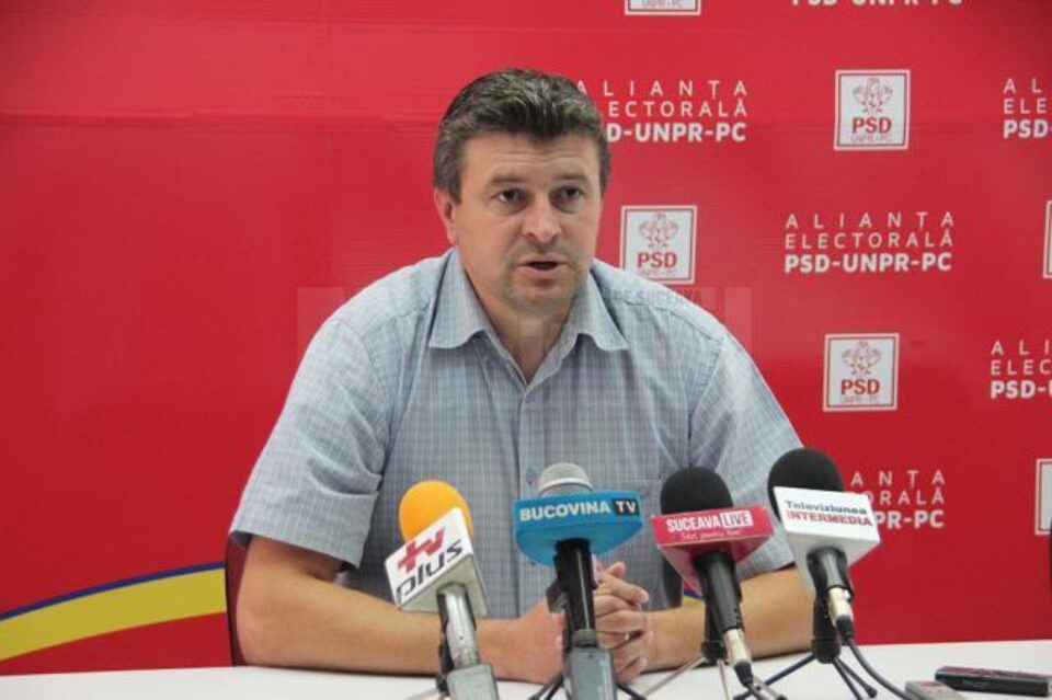 Cătălin Coman: „Există banii pentru profesori și nu putem să-i dăm pentru că acești consilieri au primit ordin de la partid să voteze împotriva rectificării bugetului!” Cătălin Coman: „Există banii pentru profesori și nu putem să-i dăm pentru că acești consilieri au primit ordin de la partid să voteze împotriva rectificării bugetului!”