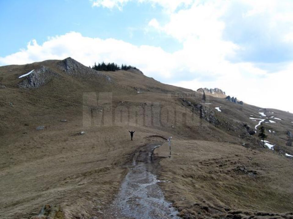 Participanții la concursul de sâmbătă vor putea admira Rarăul și în zone mai puțin bătute de turiști Participanții la concursul de sâmbătă vor putea admira Rarăul și în zone mai puțin bătute de turiști