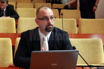 Directorul Direcției Sanitar-Veterinare Suceava, dr. Leon Postolache, la Comitetul pentru Situații de Urgență